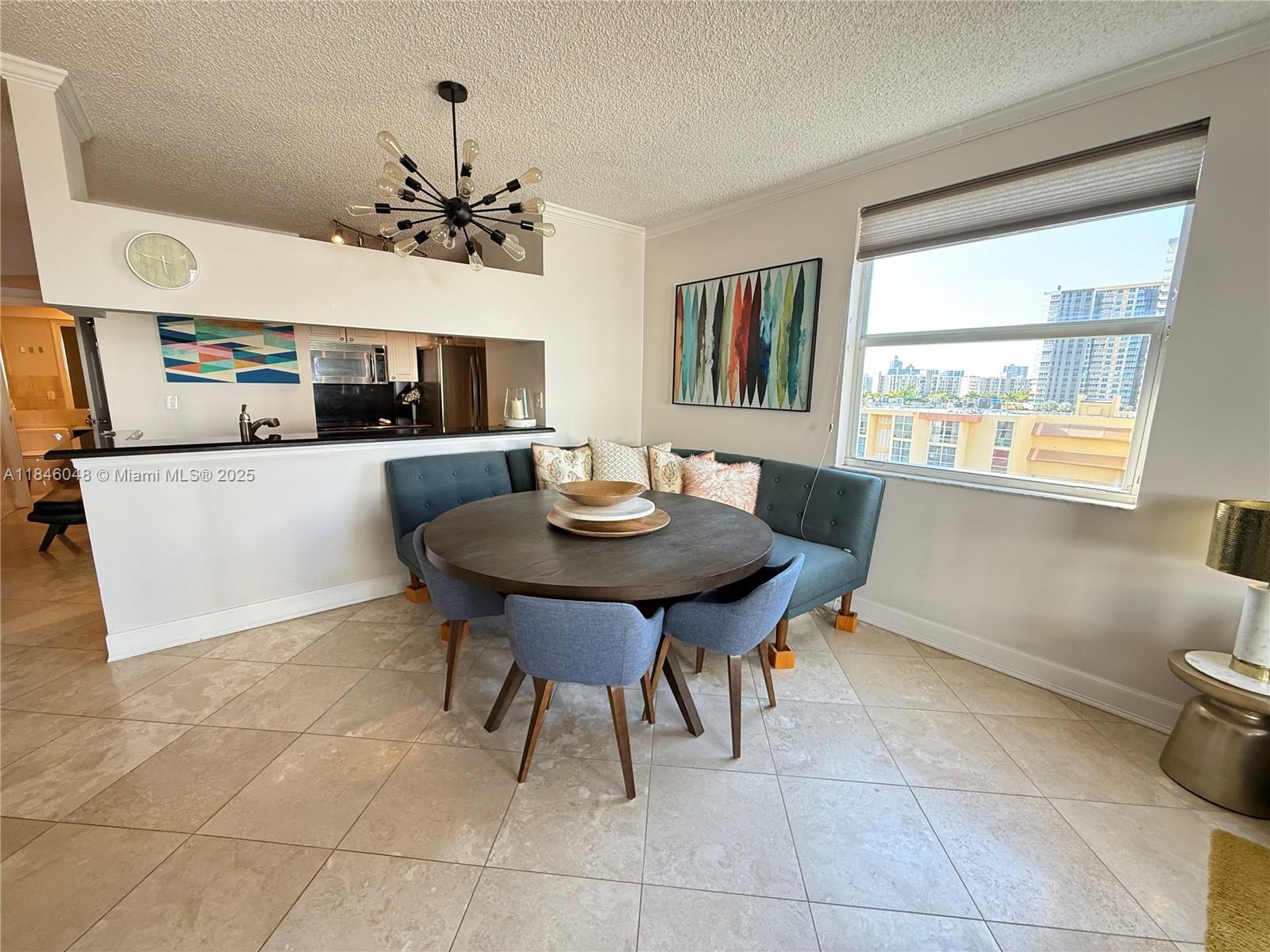 17145 N Bay Rd 4613