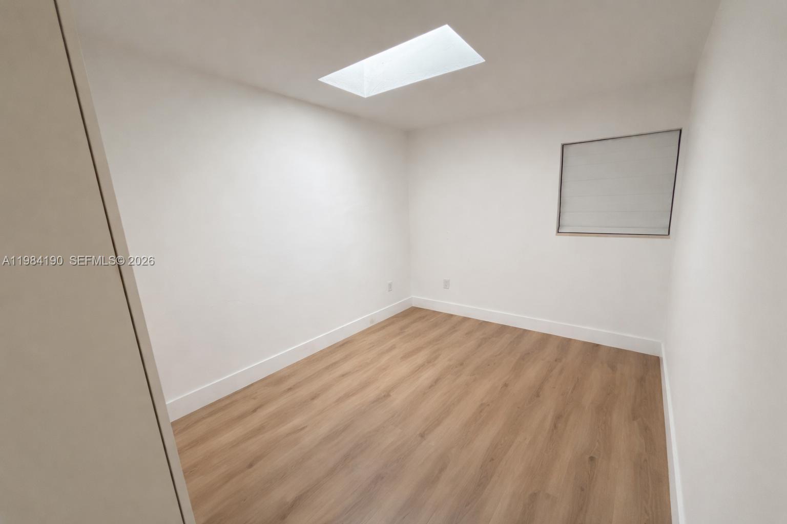 TROPICAL ISLE HOMES SUB 4 - Residential Lease