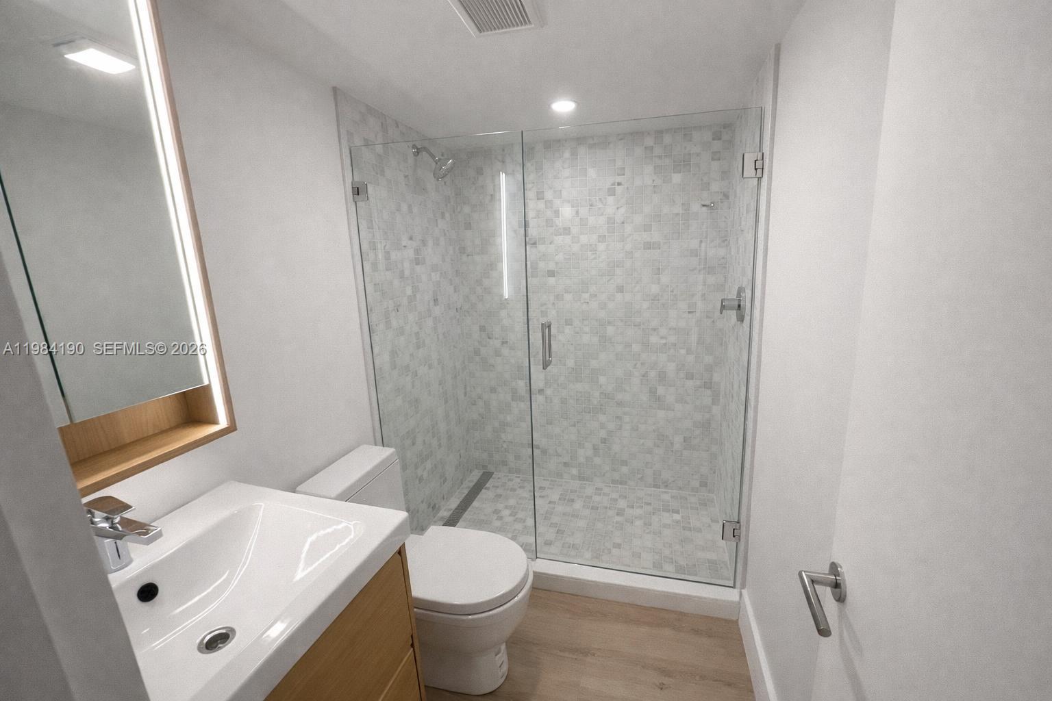 TROPICAL ISLE HOMES SUB 4 - Residential Lease