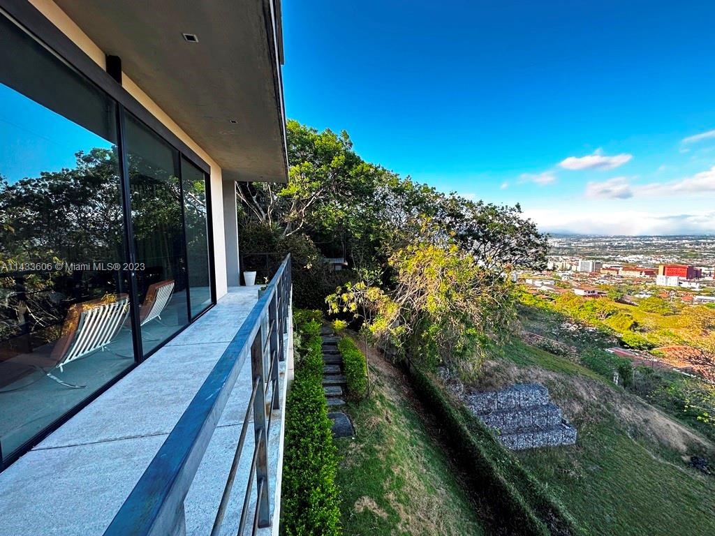 Cerro Real - Residential