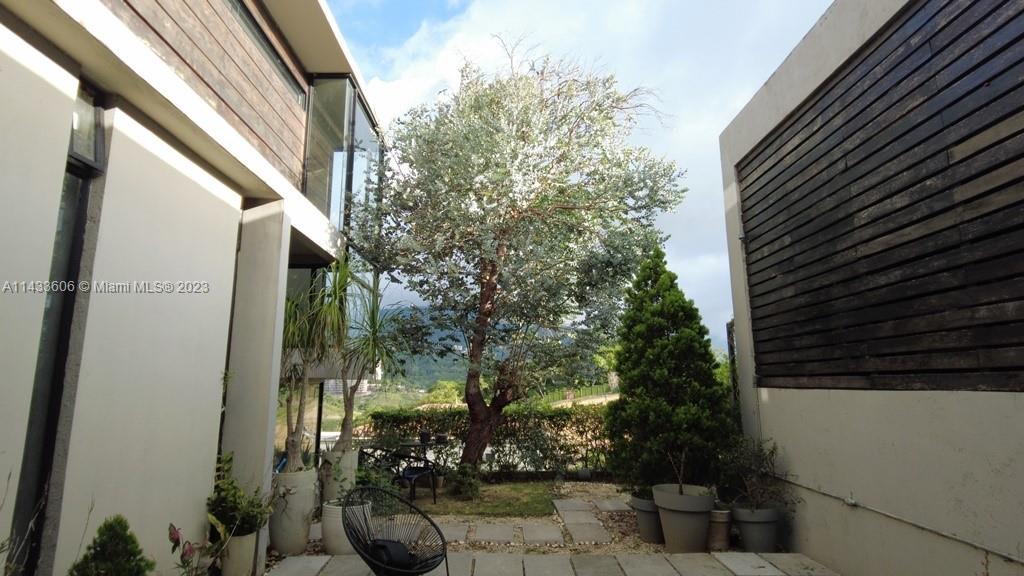 Cerro Real - Residential