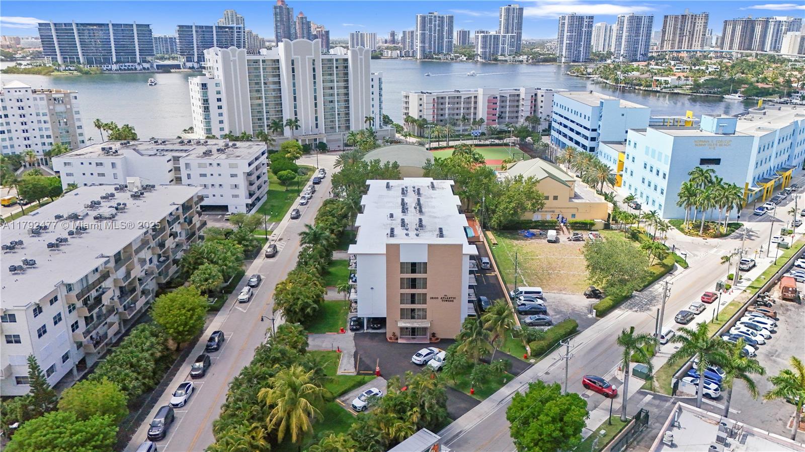 Rental Property at 18100 Atlantic Blvd 206, Sunny Isles Beach, Miami-Dade County, Florida - Bedrooms: 2 
Bathrooms: 2  - $2,400 MO.