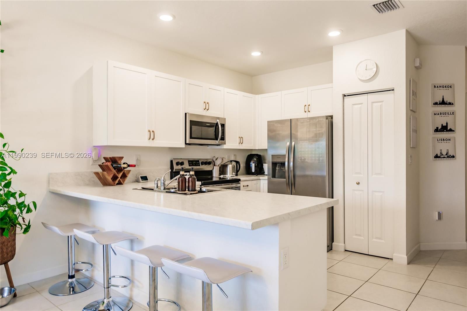 ALEXANDER HAMILTON NATION - Residential