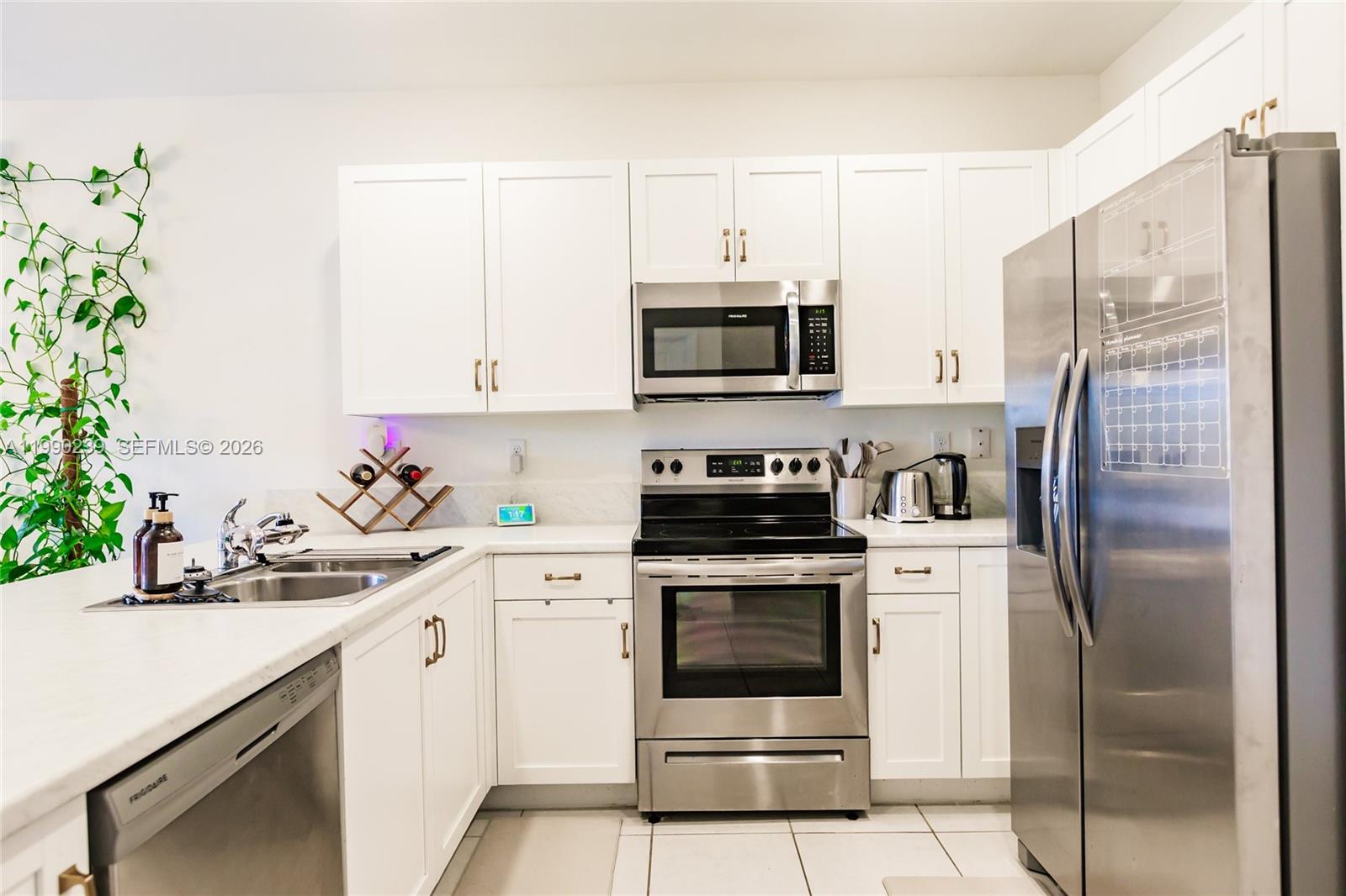 ALEXANDER HAMILTON NATION - Residential