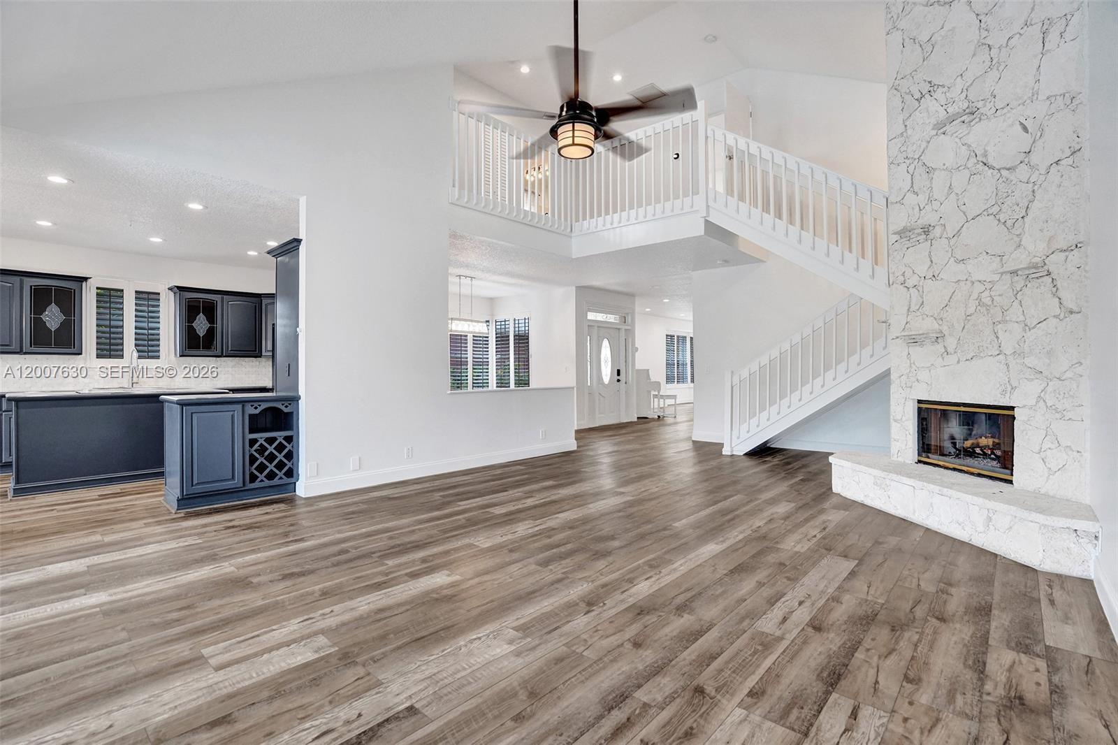 EAGLE TRACE - Residential