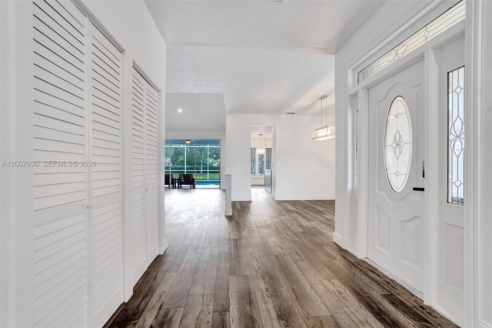 EAGLE TRACE - Residential