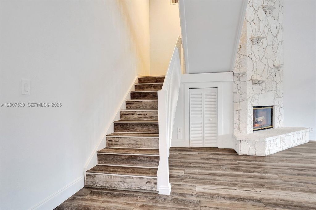 Photo of 11834 Highland Pl, Coral Springs, FL 33071 (MLS # A12007630)