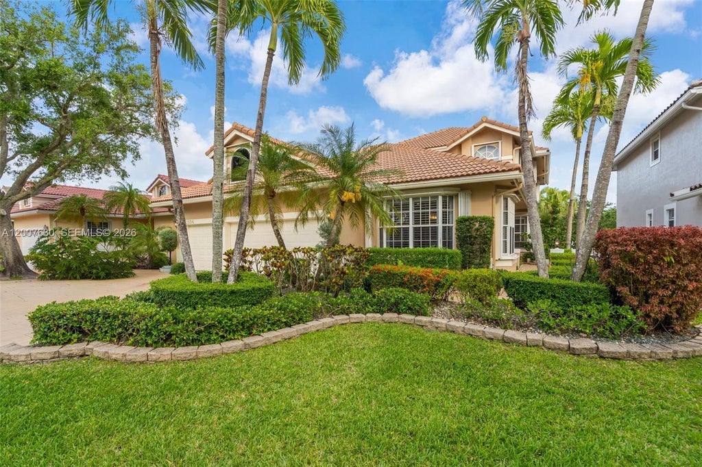 Photo of 11834 Highland Pl, Coral Springs, FL 33071 (MLS # A12007630)