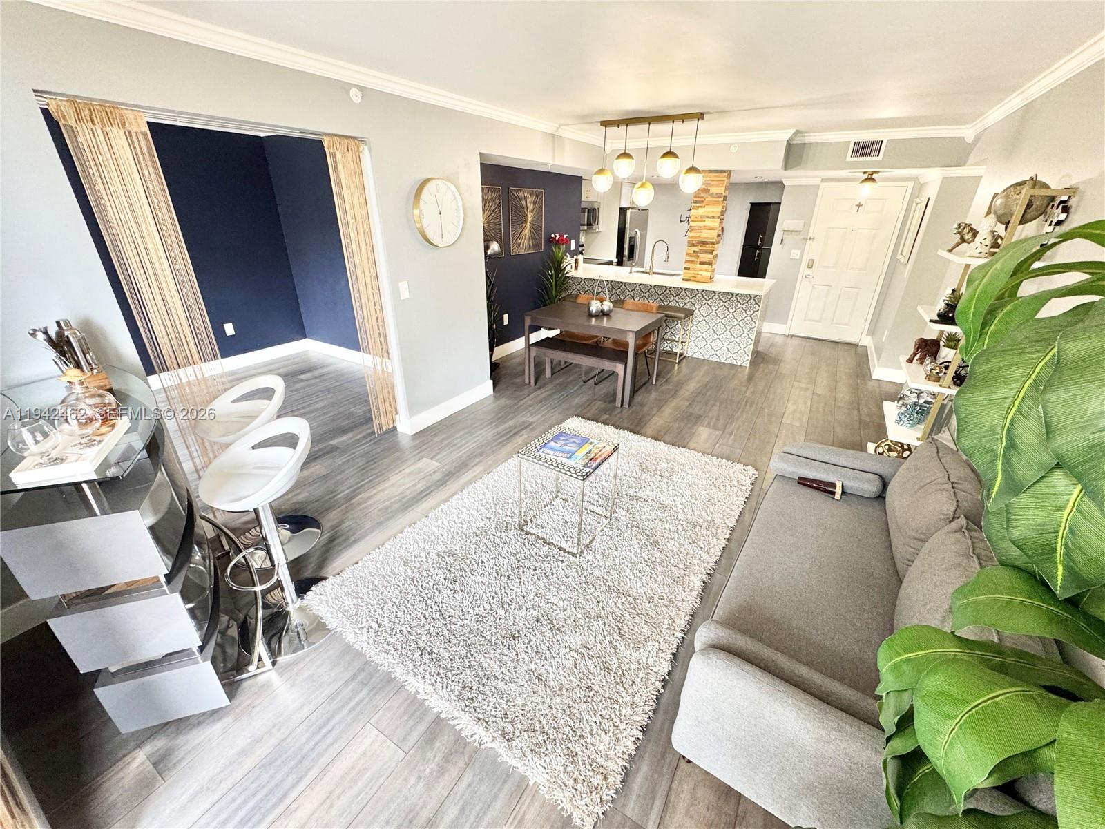 LAS OLAS BY THE RIVER CON - Residential Lease