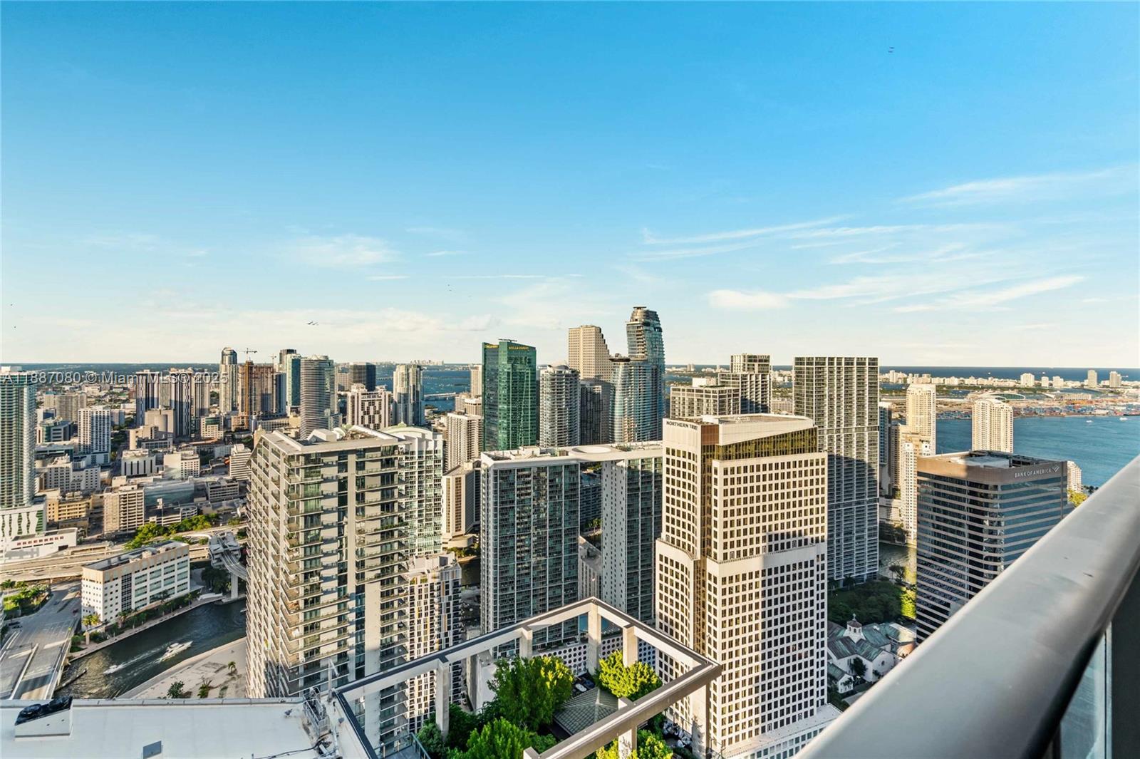 801 SMA RESIDENCES CONDO - Residential