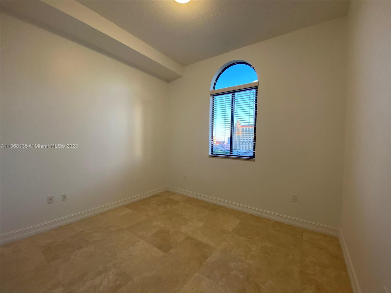Photo 8 of 31 of 1805 Ponce De Leon Blvd 833 condo