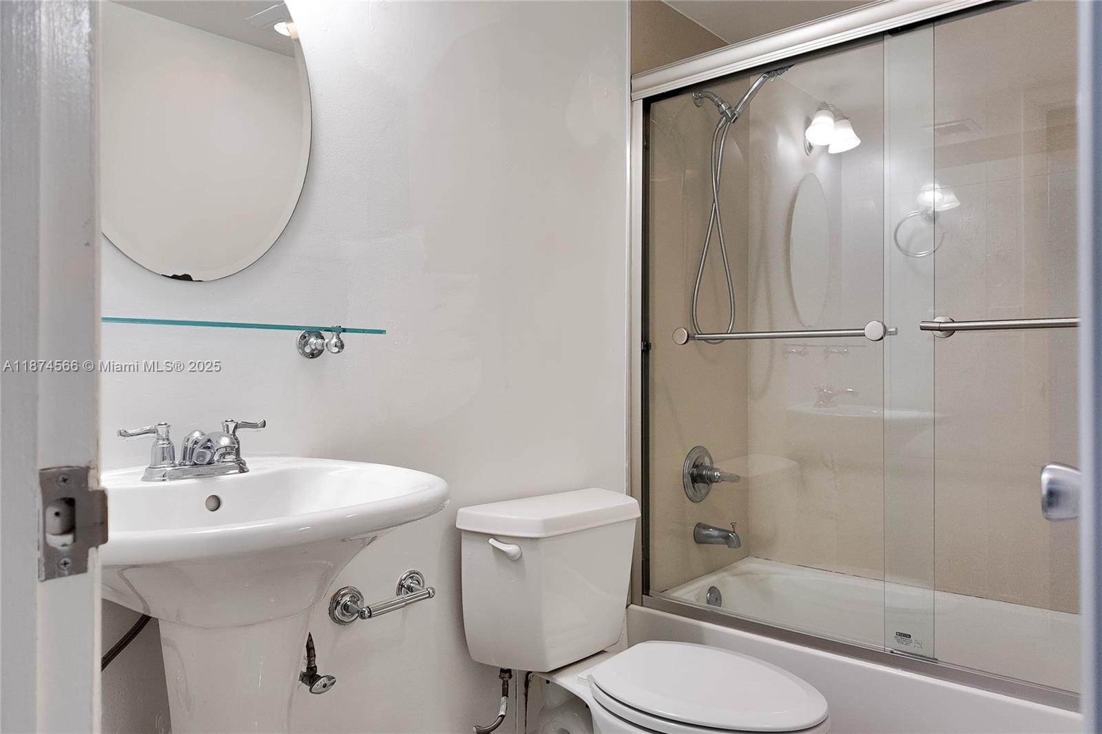 HEMISPHERES CONDO - Residential Lease