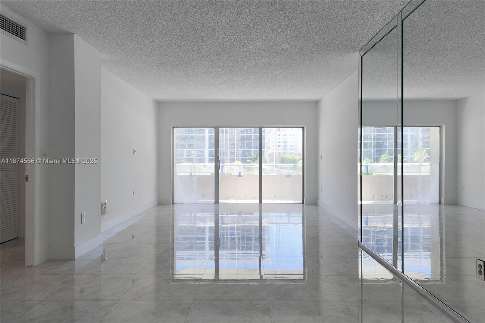 HEMISPHERES CONDO - Residential Lease