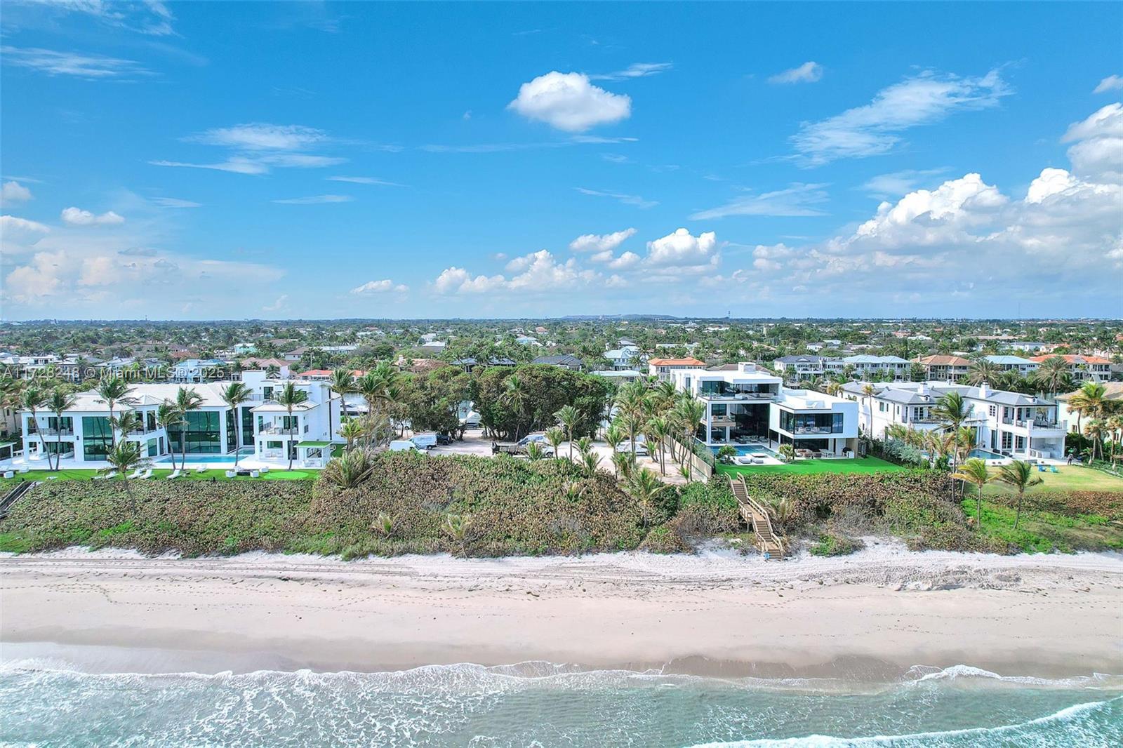 Hillsboro Mile - Land