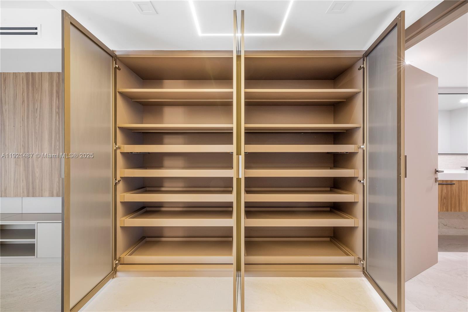 BAL HARBOUR 101 CONDO - Residential