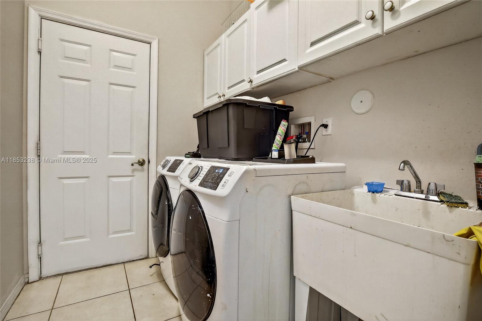 ISLES AT WESTON - Residential