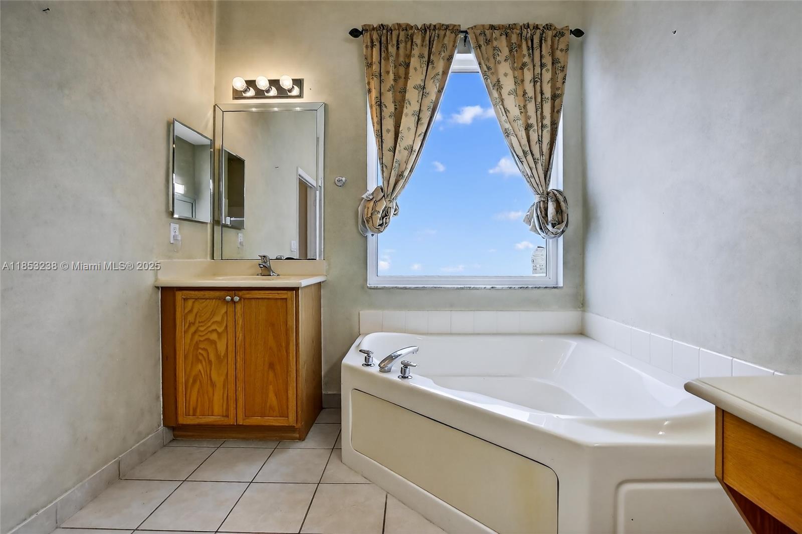 ISLES AT WESTON - Residential