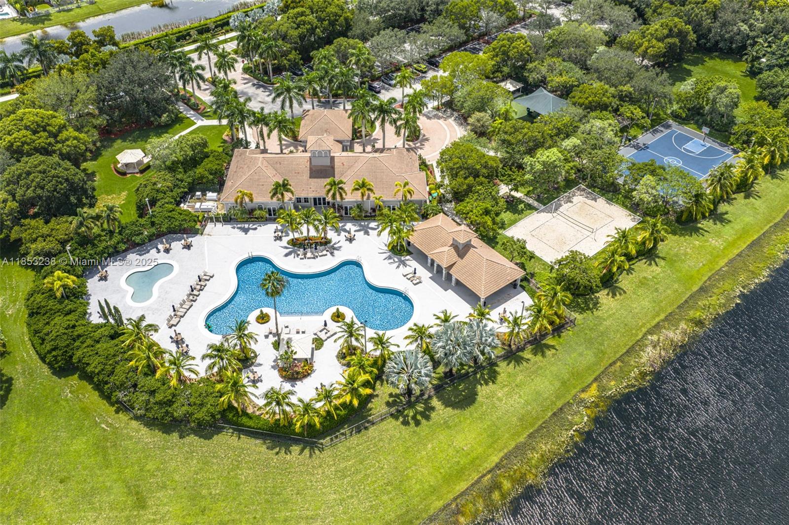 ISLES AT WESTON - Residential