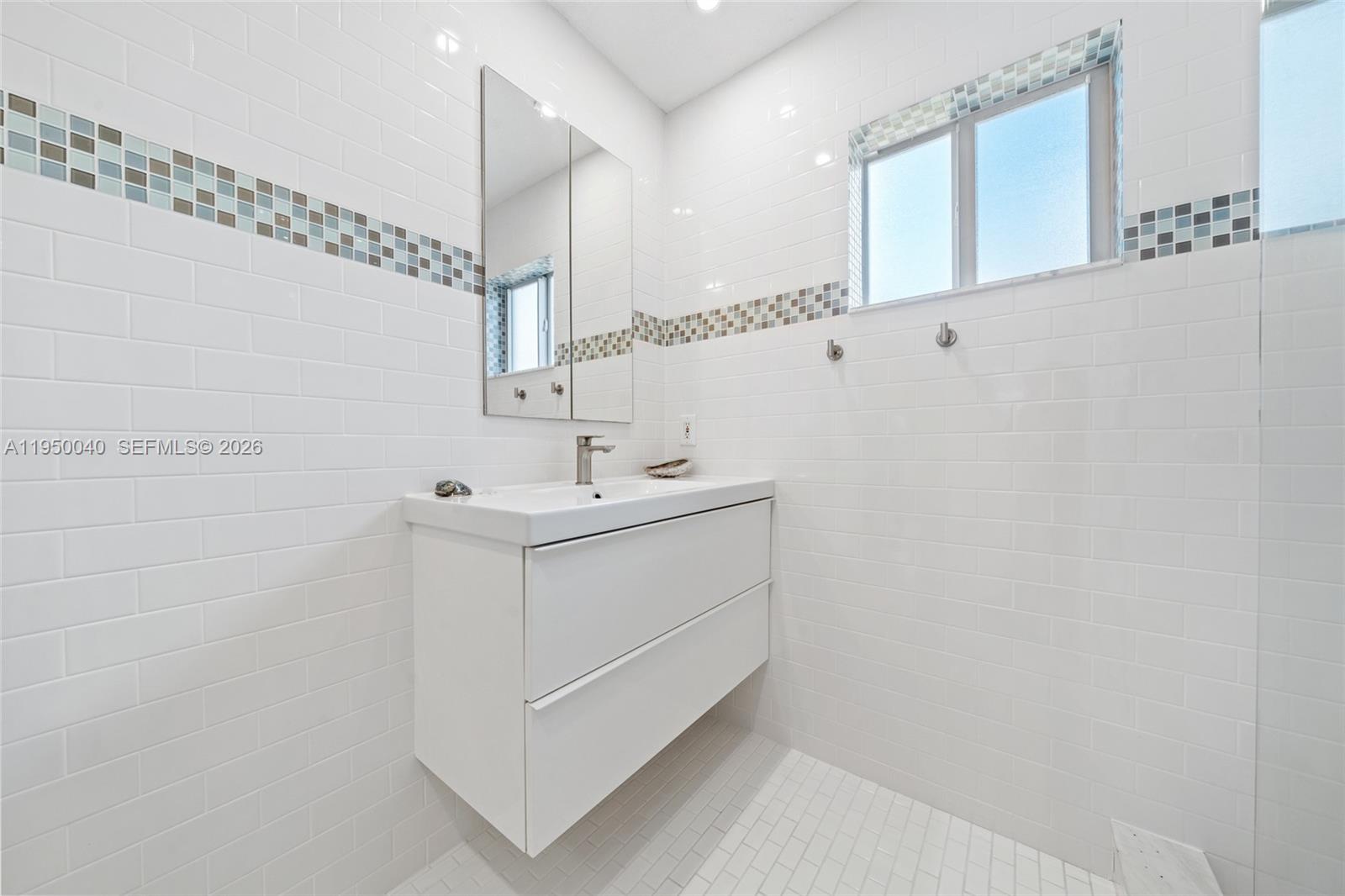 BEN-MEL BY THE SEA - Residential Income