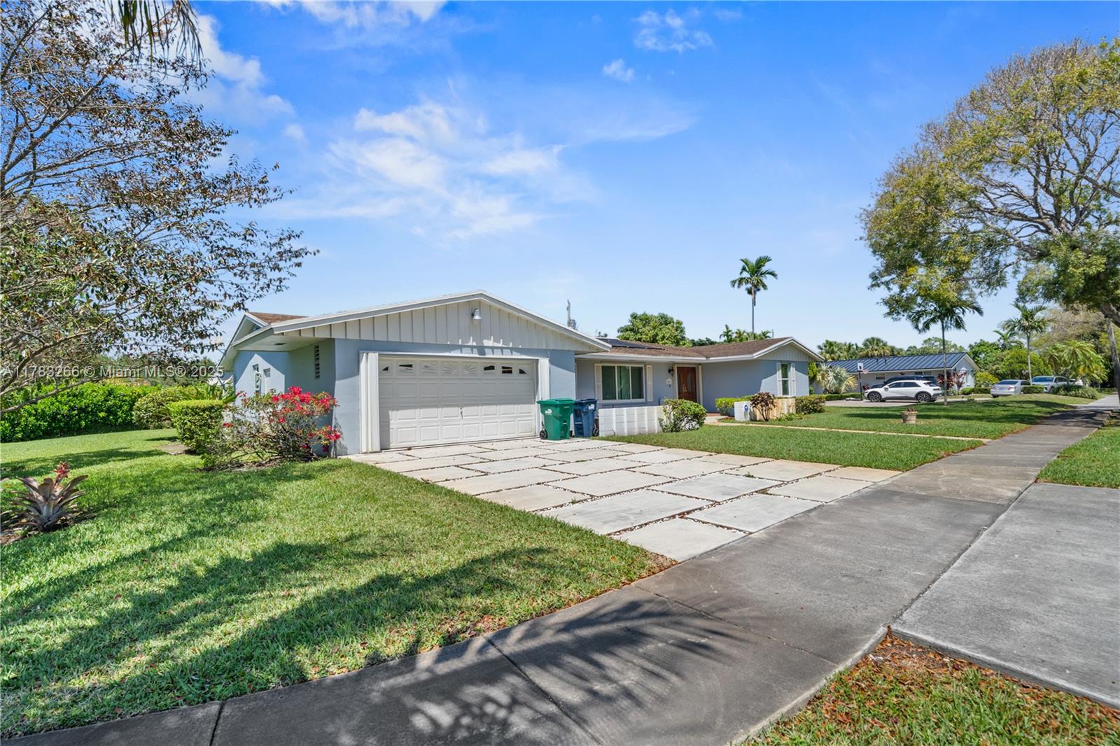 SNAPPER CREEK PARK UNIT N - Residential