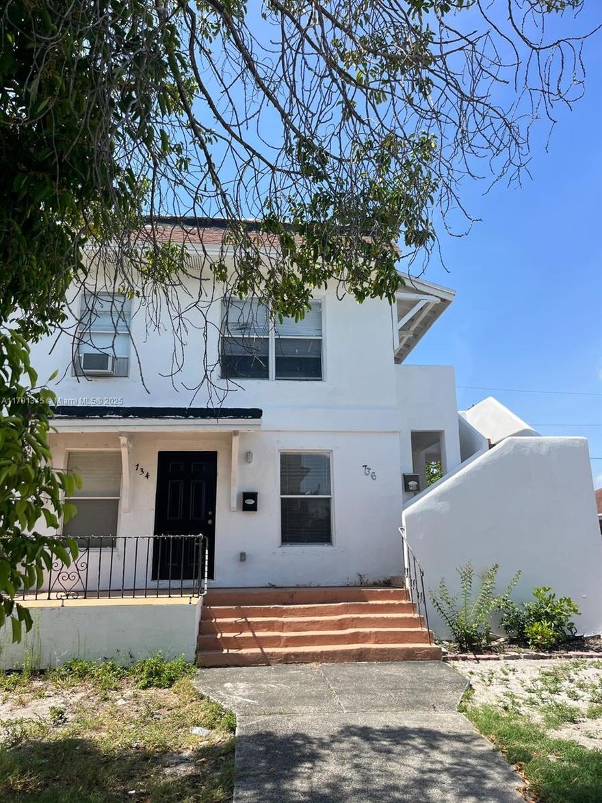 Apartment ground level 1 (unit 734) bedroom 1 bathroom with nice back terrace, parking space, tile floor, centrally located.Washer and dryer washer/dryer hookup so you can bring your own machines.
Section 8 or any government housing program is welcome. Pet OK. Requirements: first month of rent and two security deposit. Criminal background check and rent application.