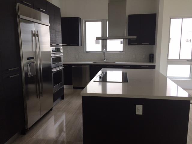 OASIS PARK SQUARE - Residential Lease
