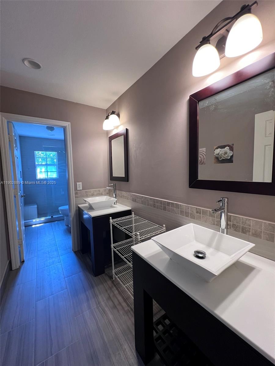 PEMBROKE ISLES 1 - Residential Lease