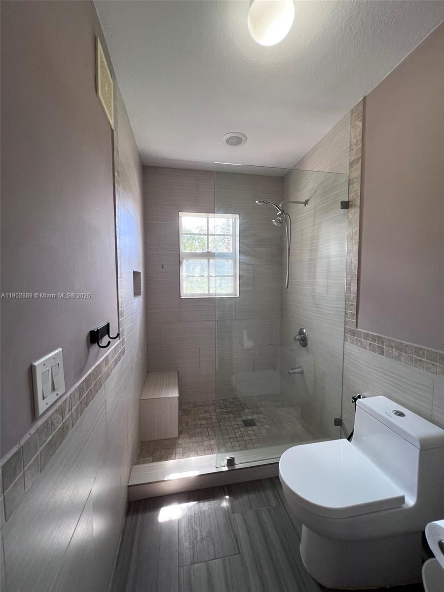 PEMBROKE ISLES 1 - Residential Lease