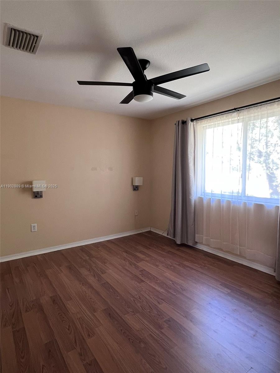 PEMBROKE ISLES 1 - Residential Lease