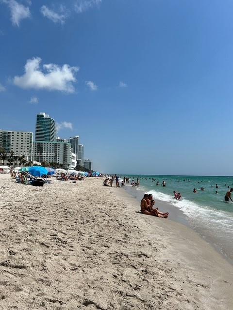 AMBASSADOR SOUTH CO-OP - Residential