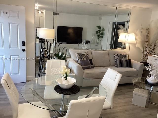 AMBASSADOR SOUTH CO-OP - Residential