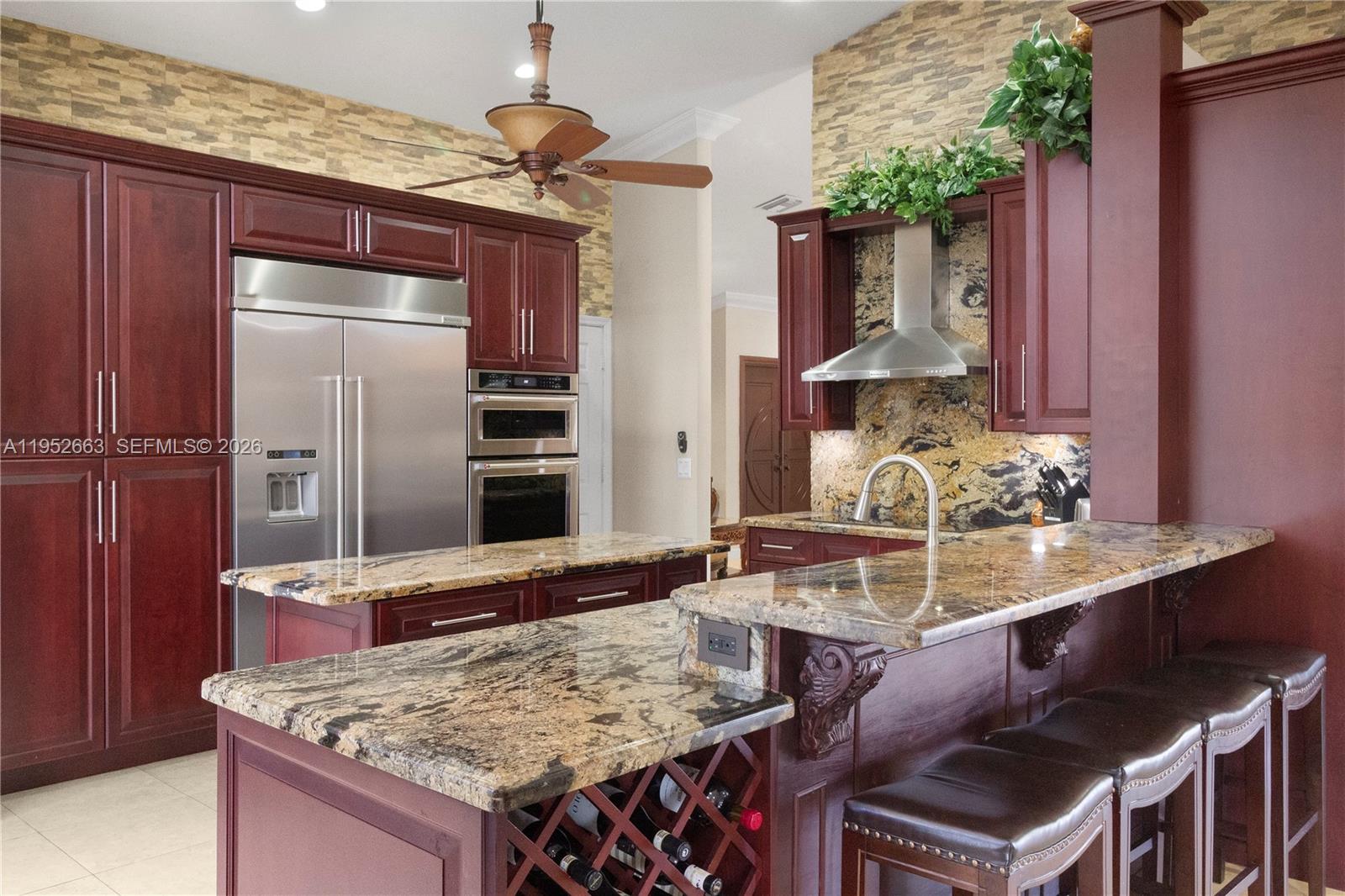 RAMBLEWOOD - Residential