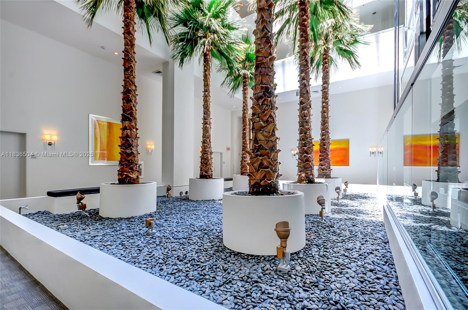 THE ATRIUM AT AVENTURA CON - Residential