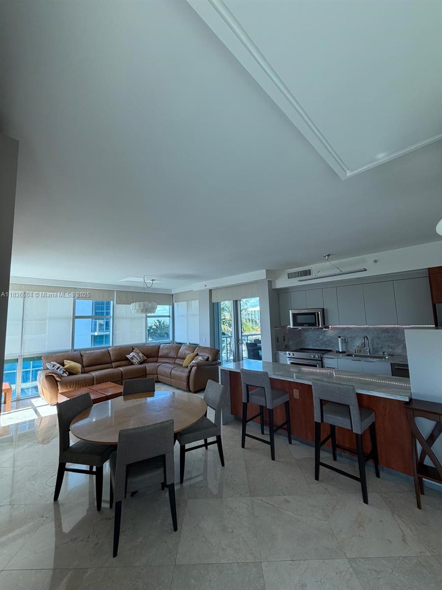 THE ATRIUM AT AVENTURA CON - Residential