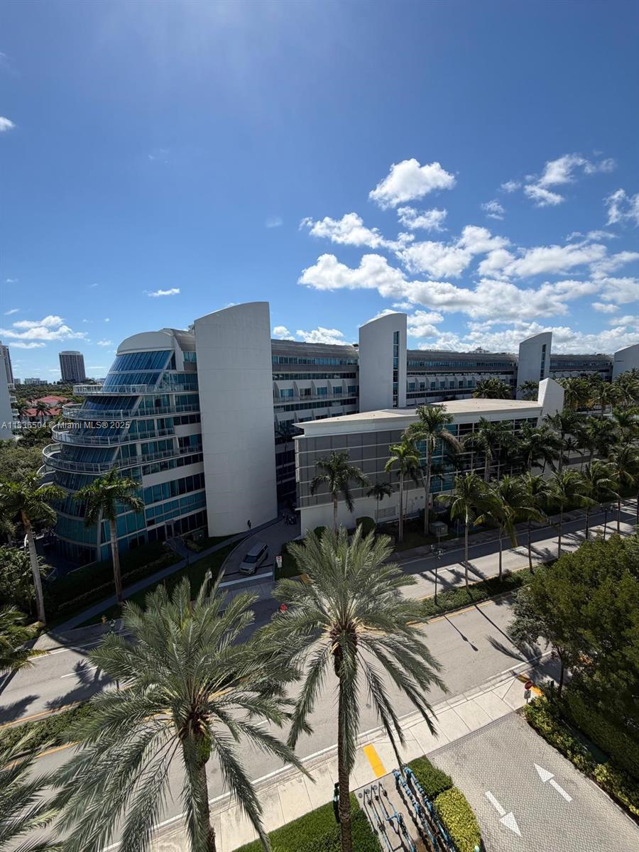 THE ATRIUM AT AVENTURA CON - Residential