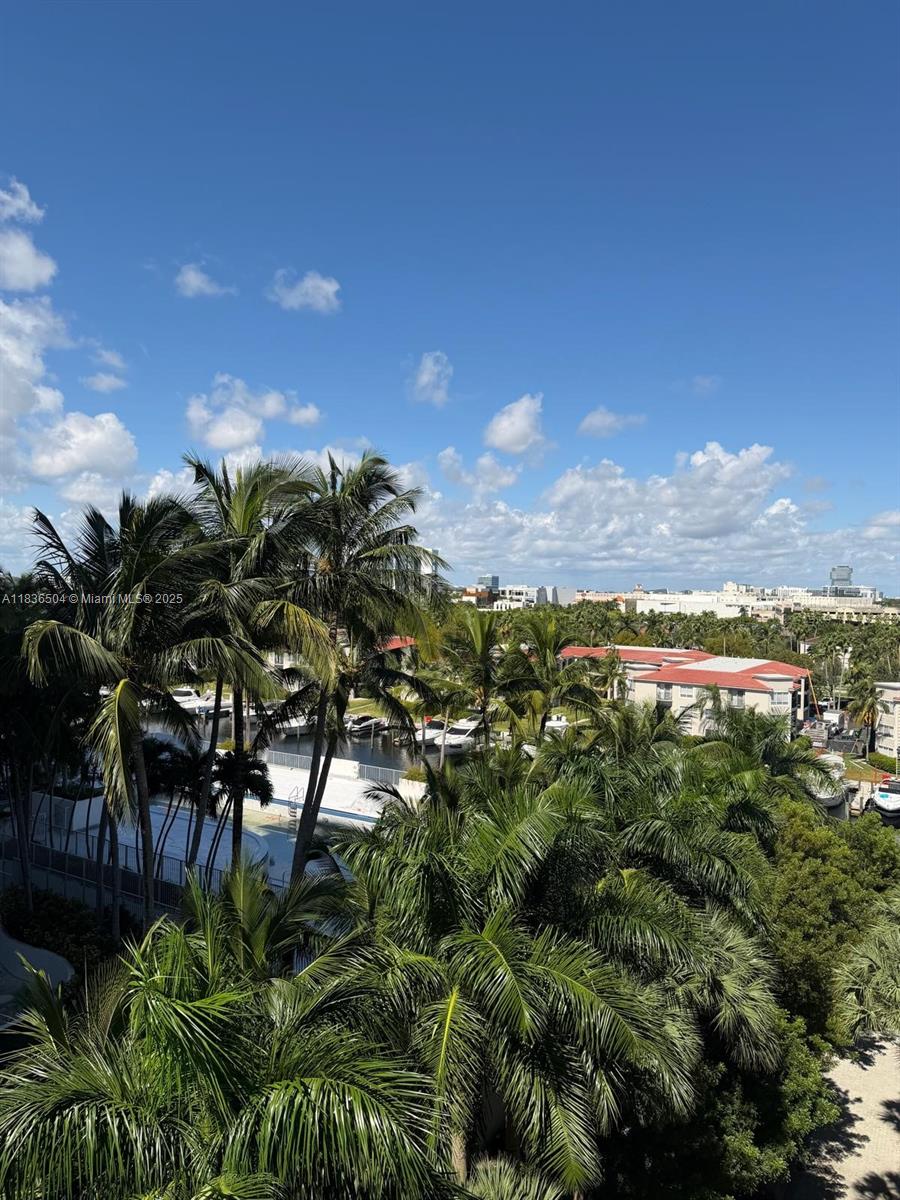 THE ATRIUM AT AVENTURA CON - Residential