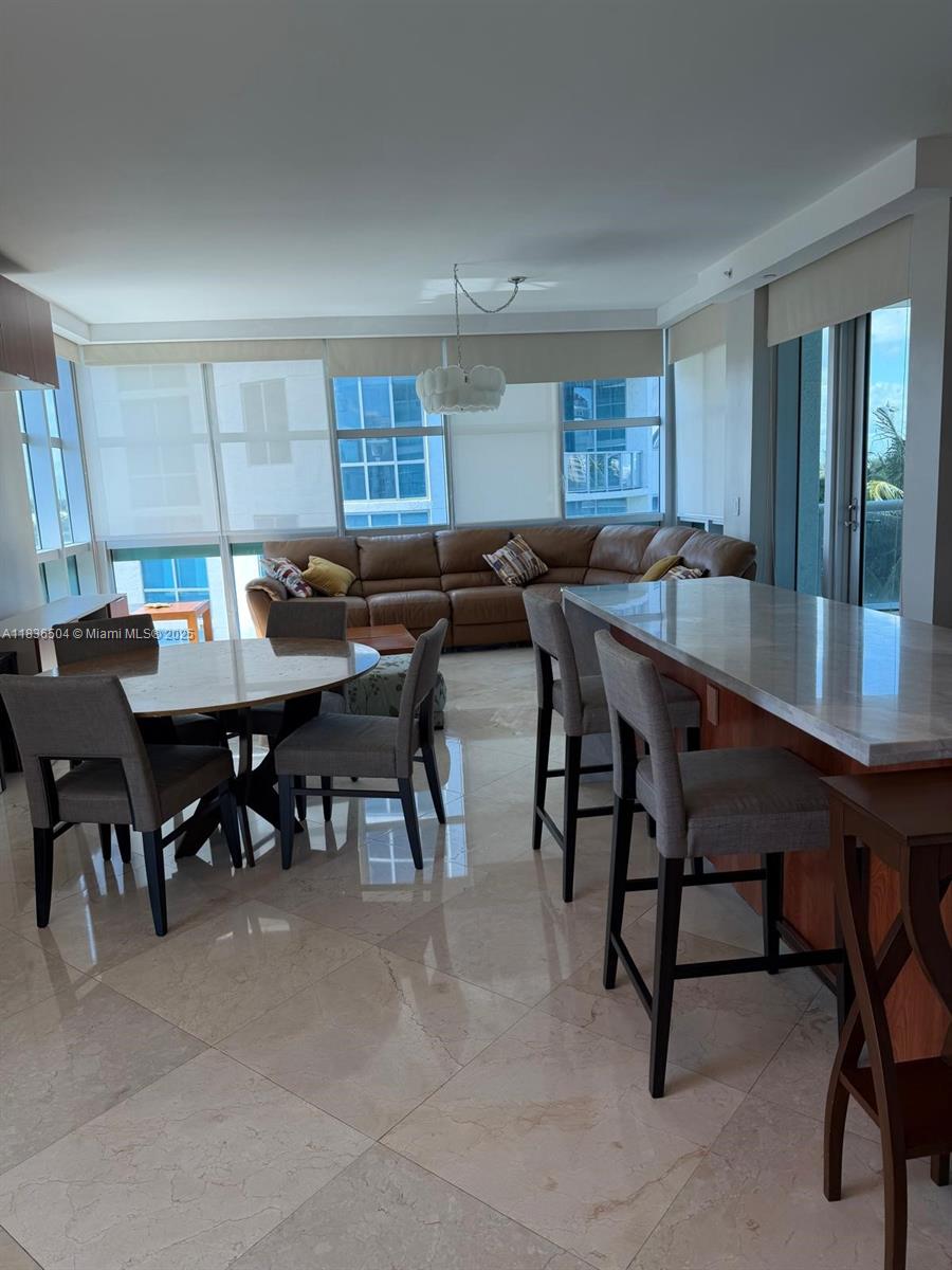 THE ATRIUM AT AVENTURA CON - Residential