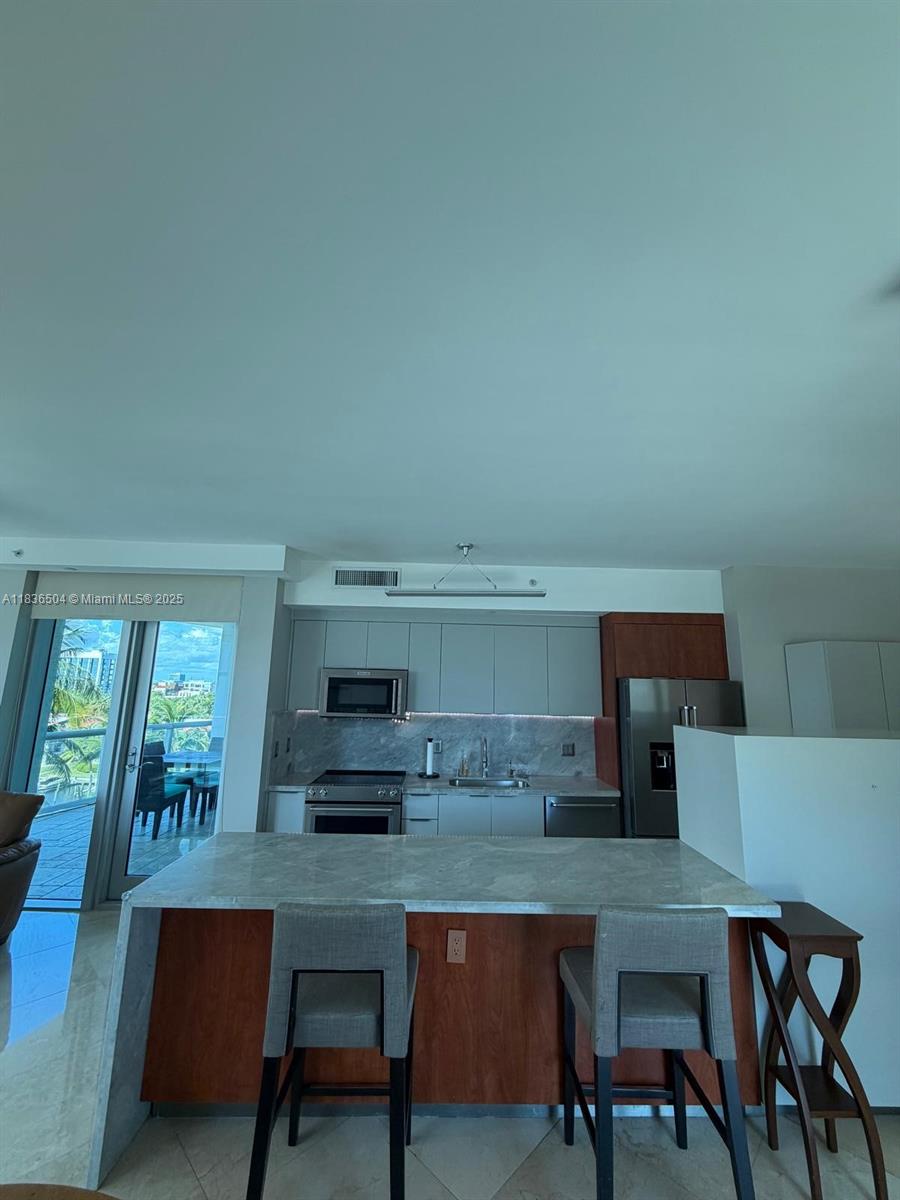 THE ATRIUM AT AVENTURA CON - Residential