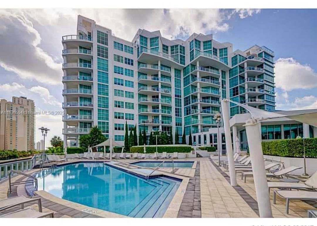 THE ATRIUM AT AVENTURA CON - Residential
