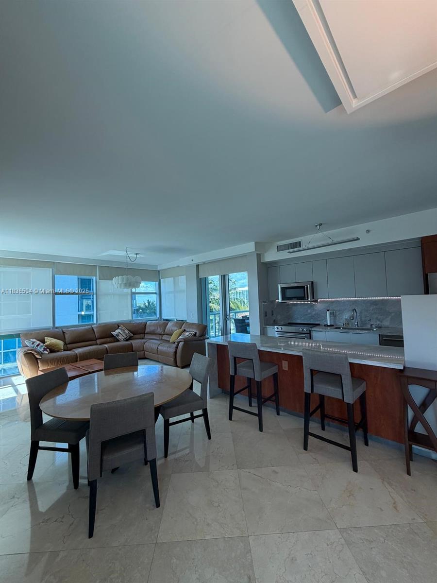 THE ATRIUM AT AVENTURA CON - Residential