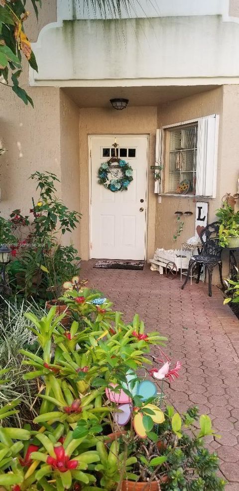 Tiny photo for 6200 NW 74th Ct, Parkland, FL 33067 (MLS # A12011759)