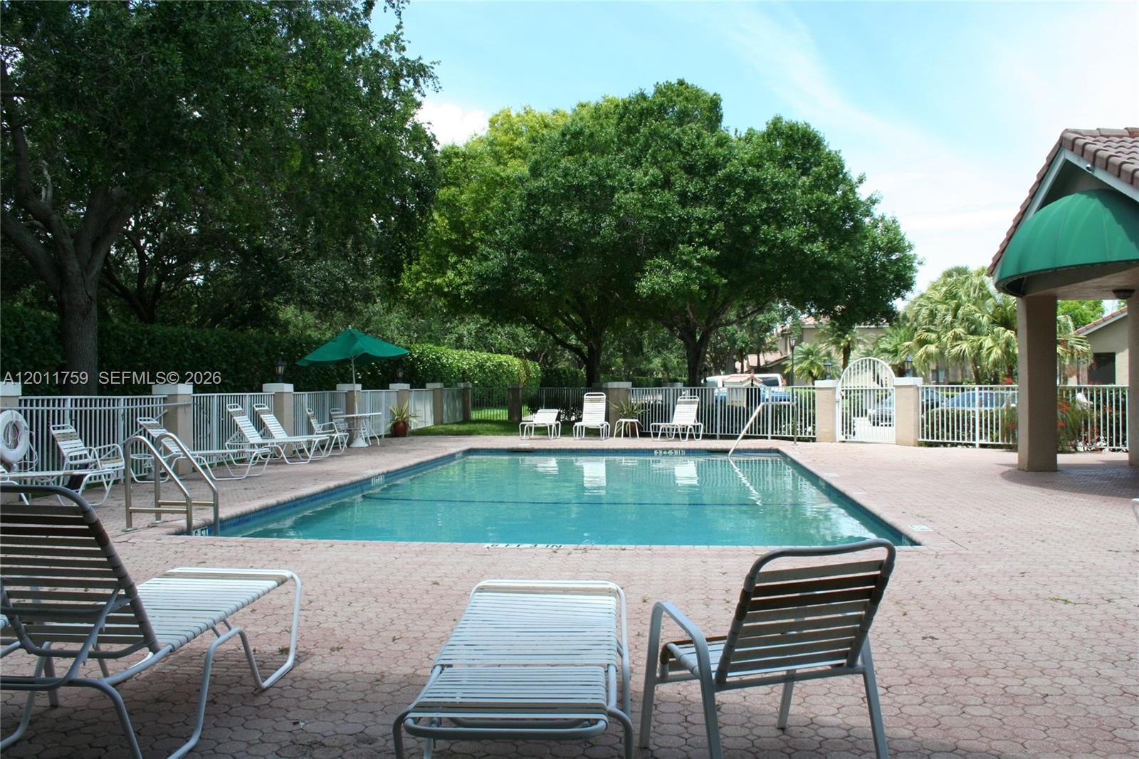 PARKLAND TERRACES - Residential