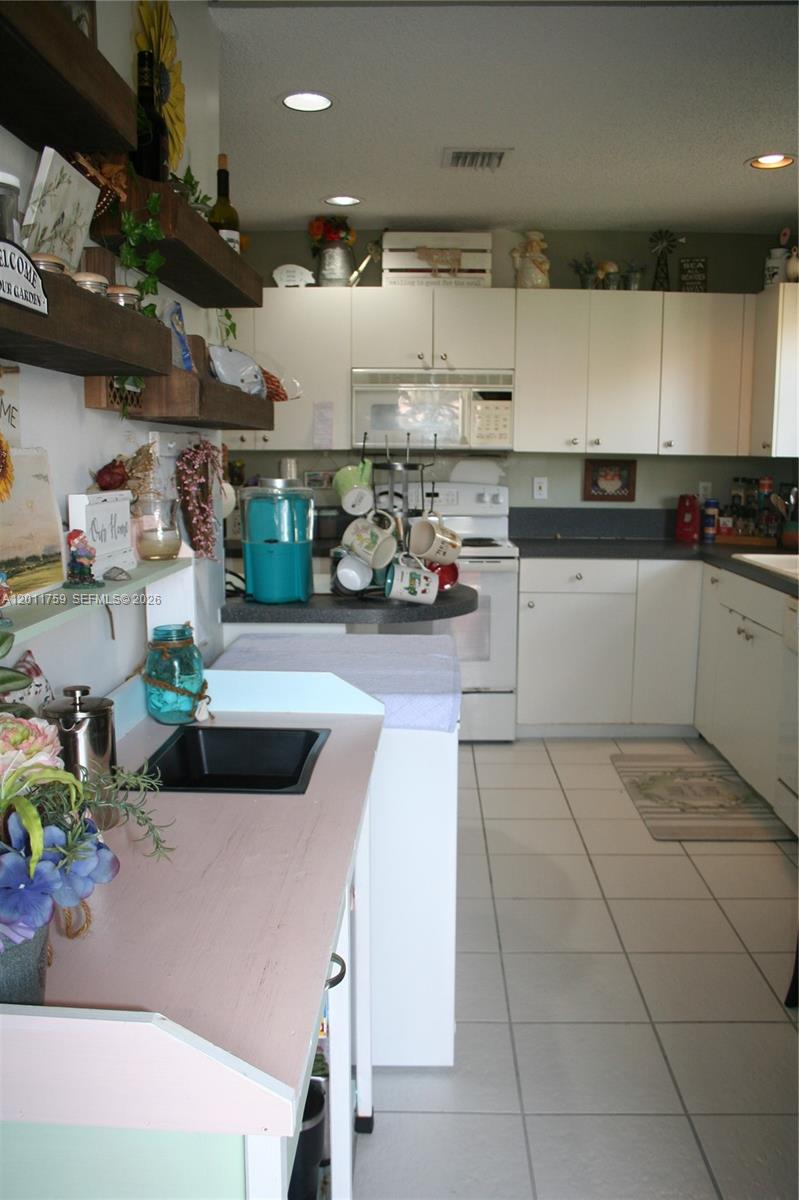 PARKLAND TERRACES - Residential