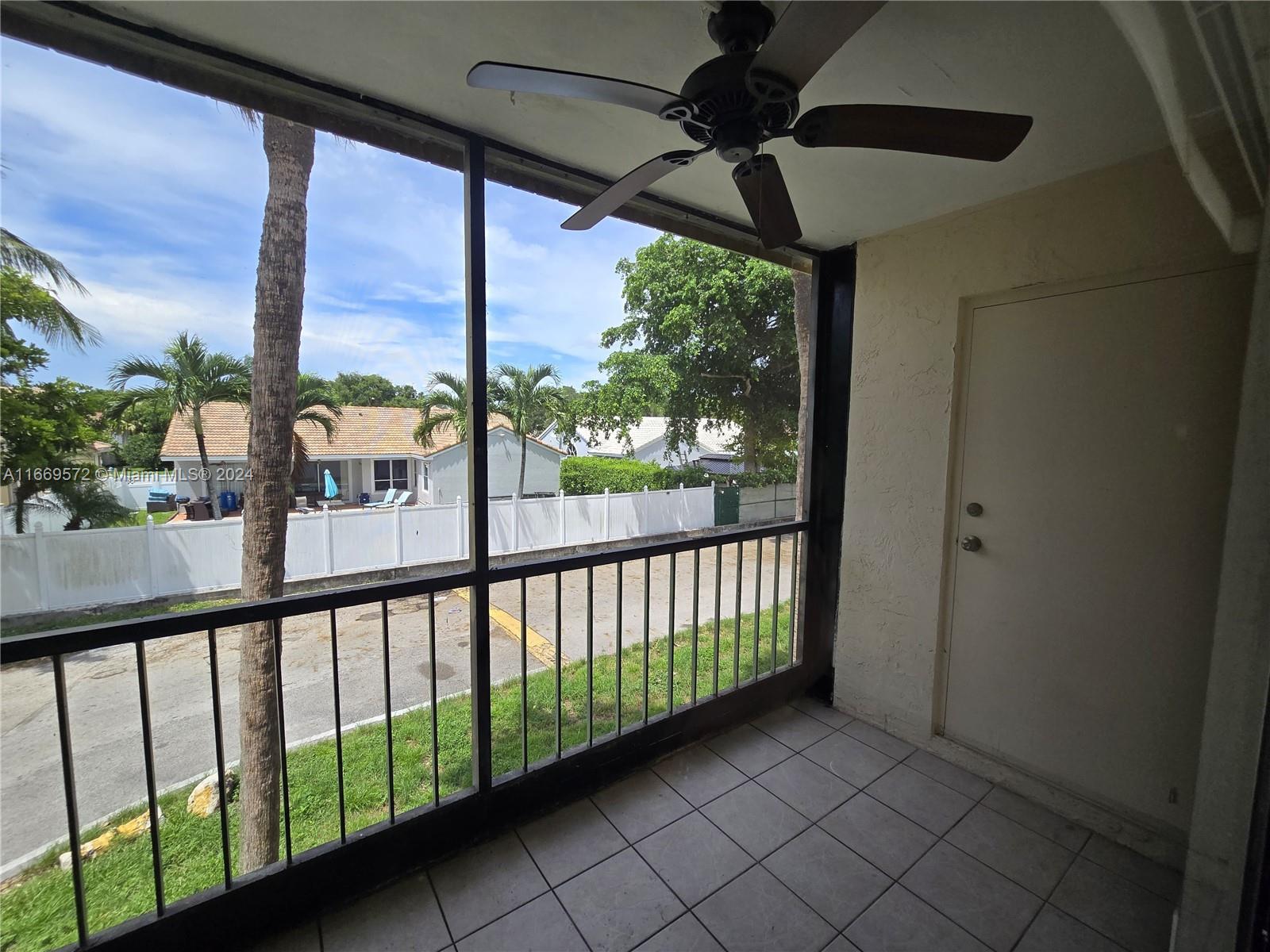 RAMBLEWOOD EAST CONDO - Residential