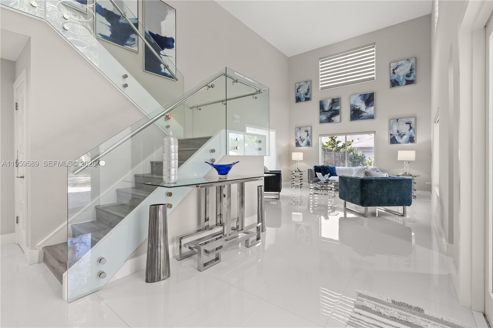 KINGS COVE - Residential