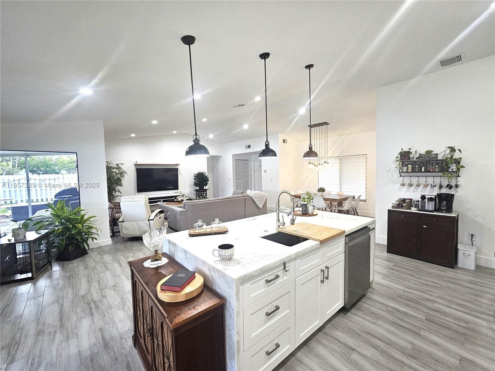 SHENANDOAH SECTION ONE - Residential Lease