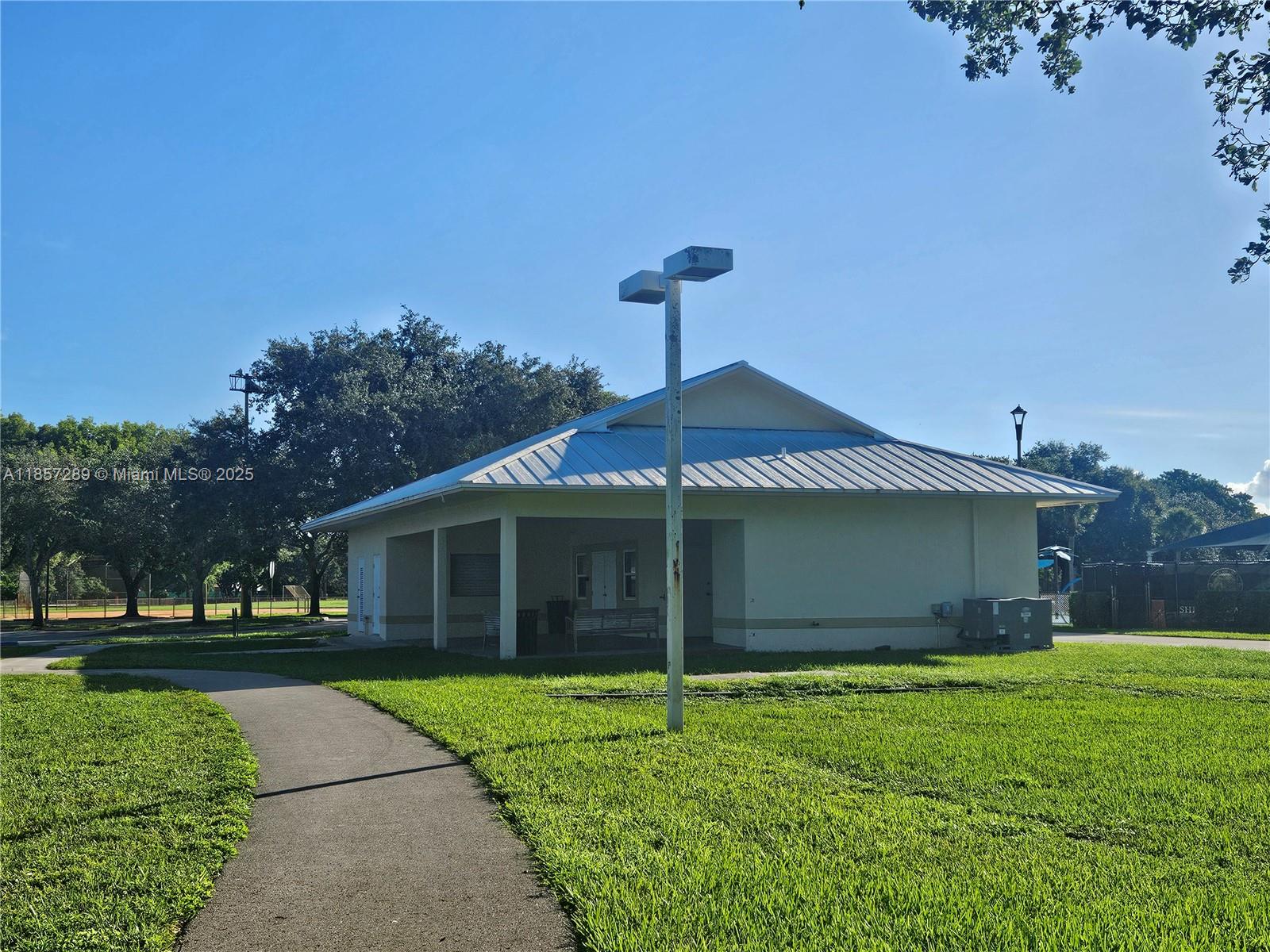 SHENANDOAH SECTION ONE - Residential Lease