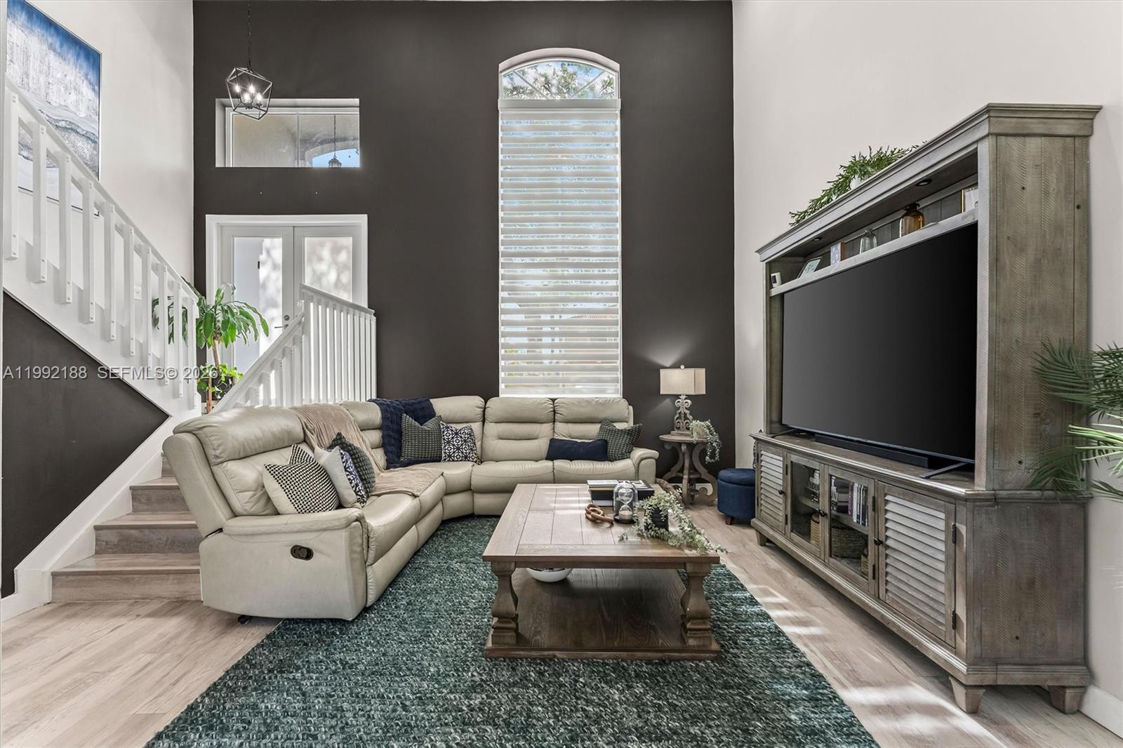 ORANGE DRIVE-PINE ISLAND - Residential