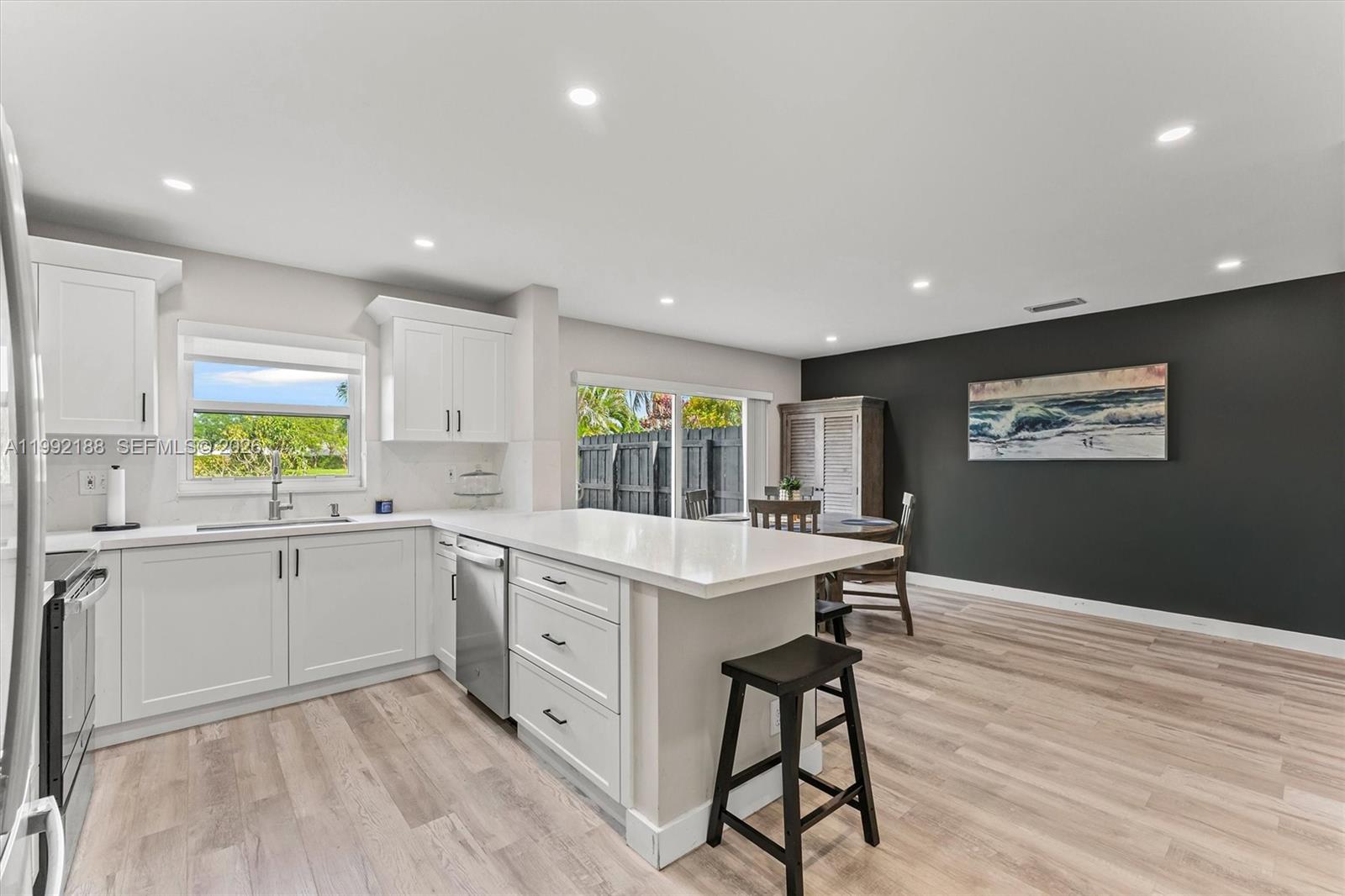 ORANGE DRIVE-PINE ISLAND - Residential