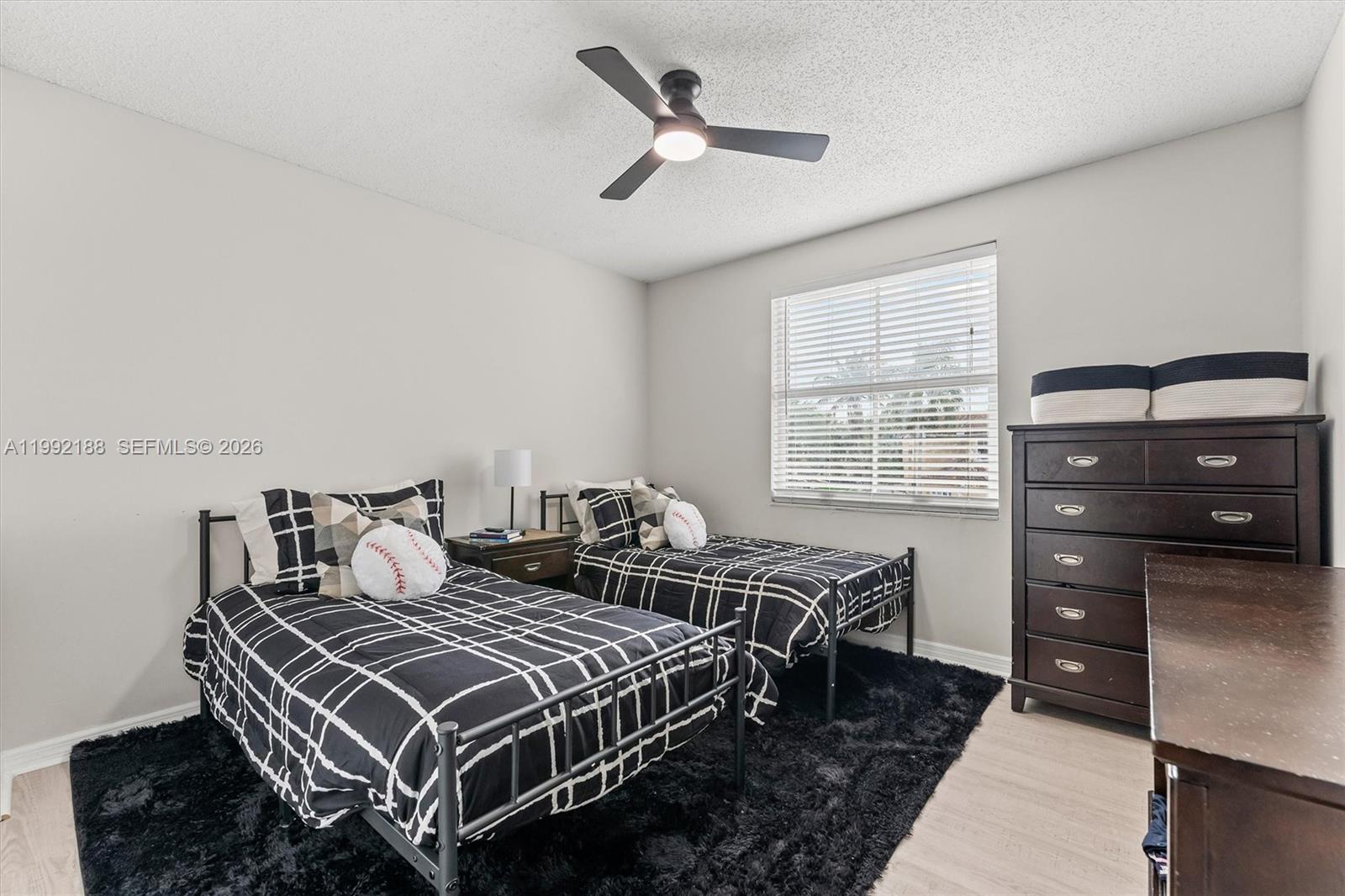 ORANGE DRIVE-PINE ISLAND - Residential